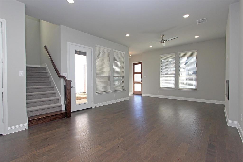 4127 Runway Mews Property Photo 10