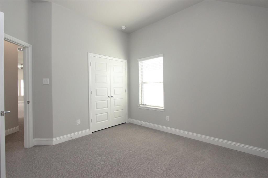 4127 Runway Mews Property Photo 16