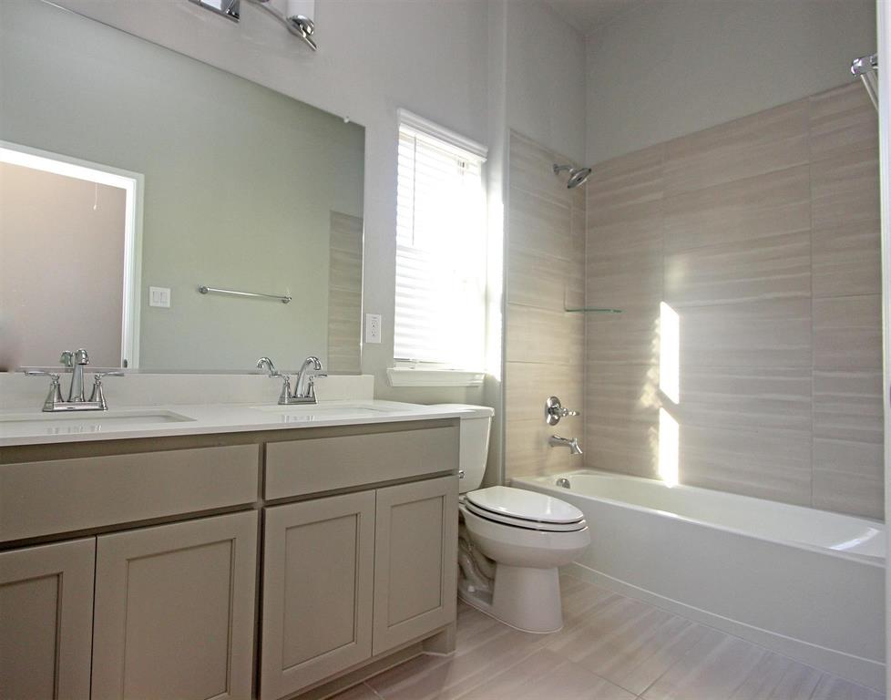 4127 Runway Mews Property Photo 18