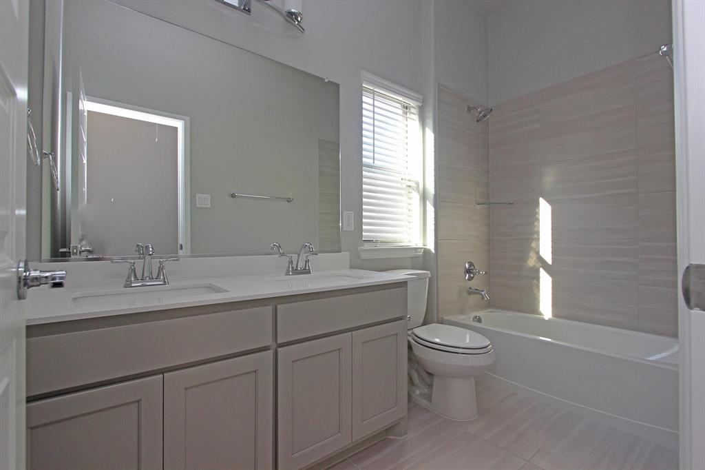 4127 Runway Mews Property Photo 19