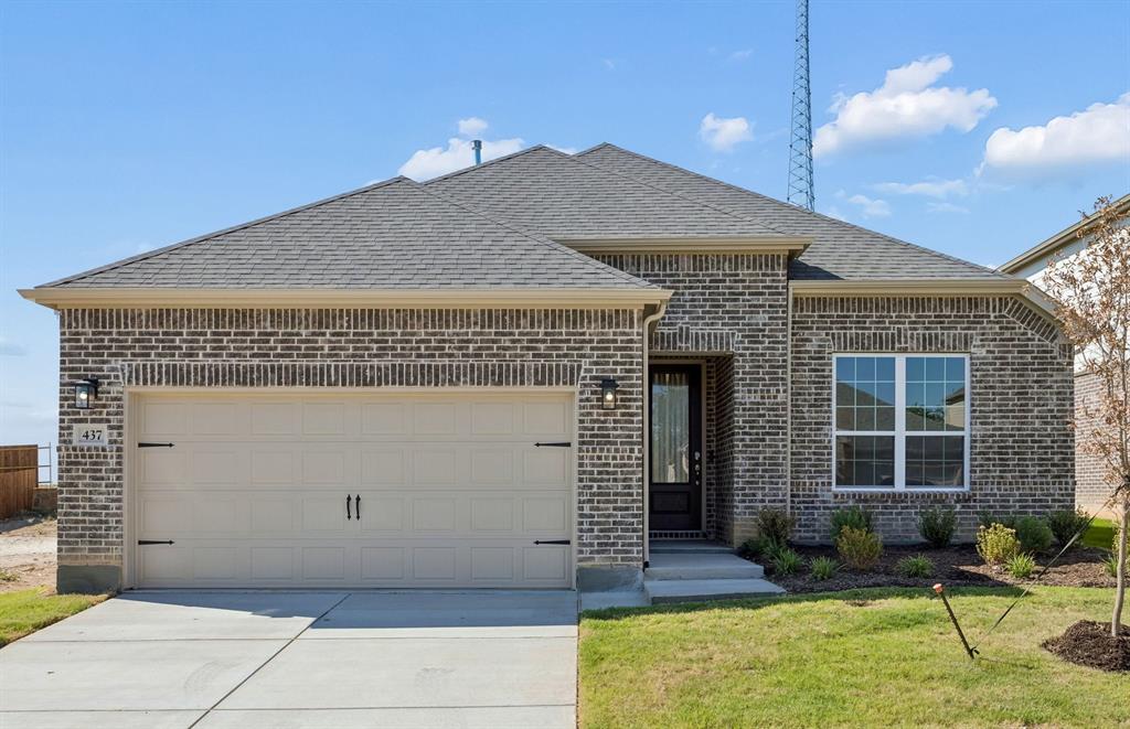 437 Avian Way Property Photo 1