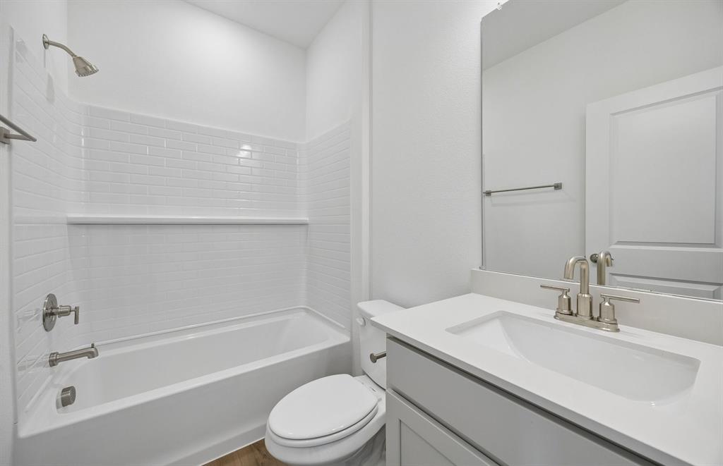 437 Avian Way Property Photo 13
