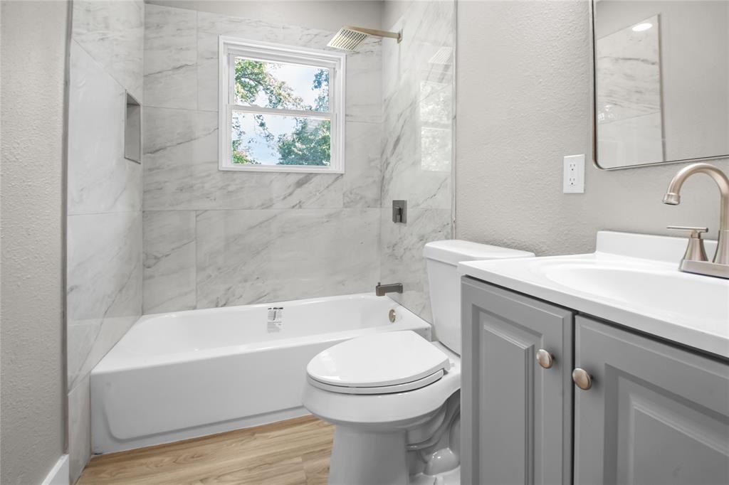 5624 S Hampshire Boulevard Property Photo 13