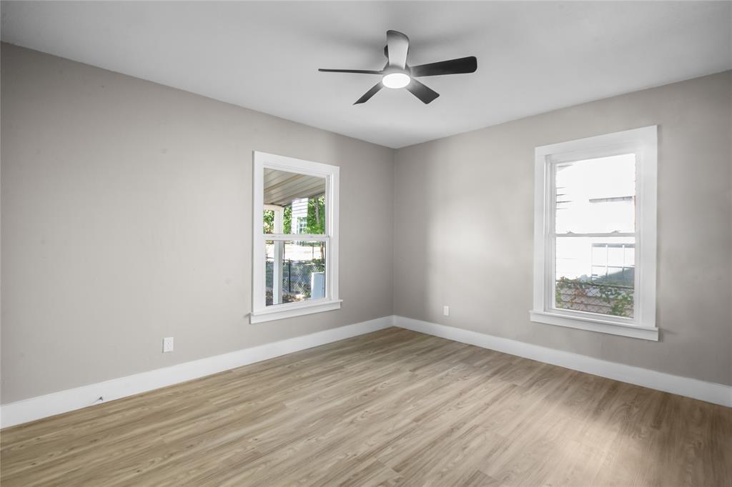 5624 S Hampshire Boulevard Property Photo 14