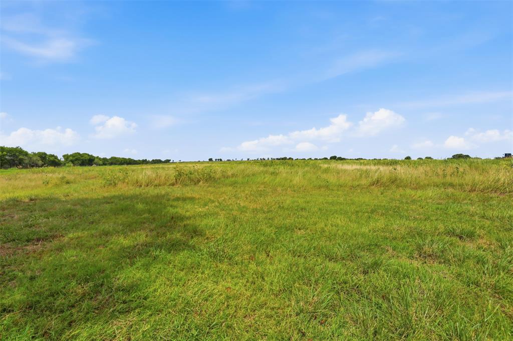 7005 Cr-302 Property Photo 4