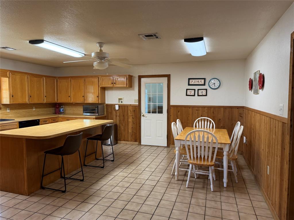 10047 E State Highway 36 Property Photo 21