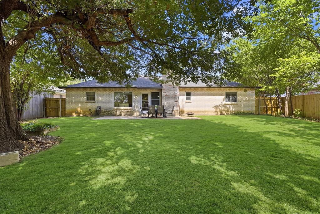 3113 Spring Lake Drive Property Photo 20