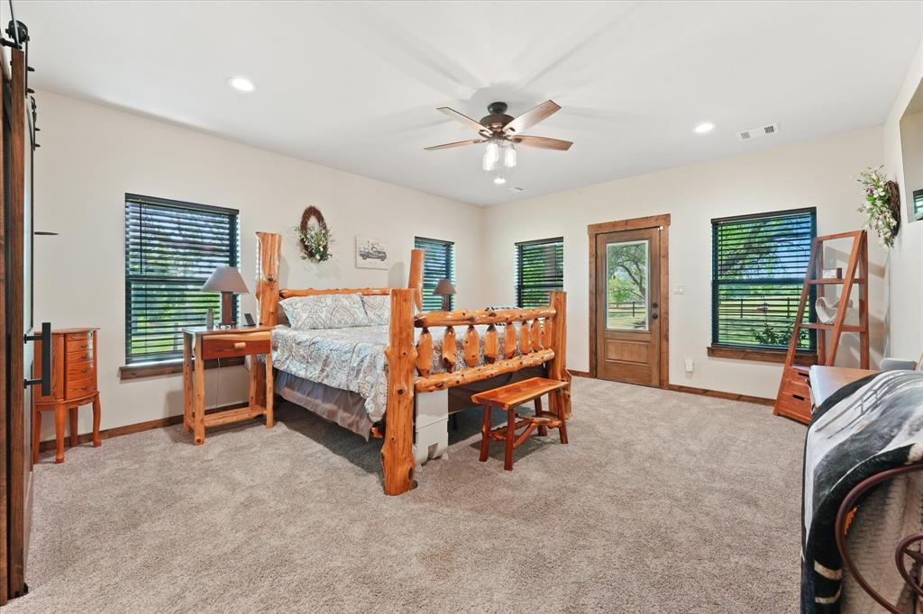 9861 Fm-66 Property Photo 17