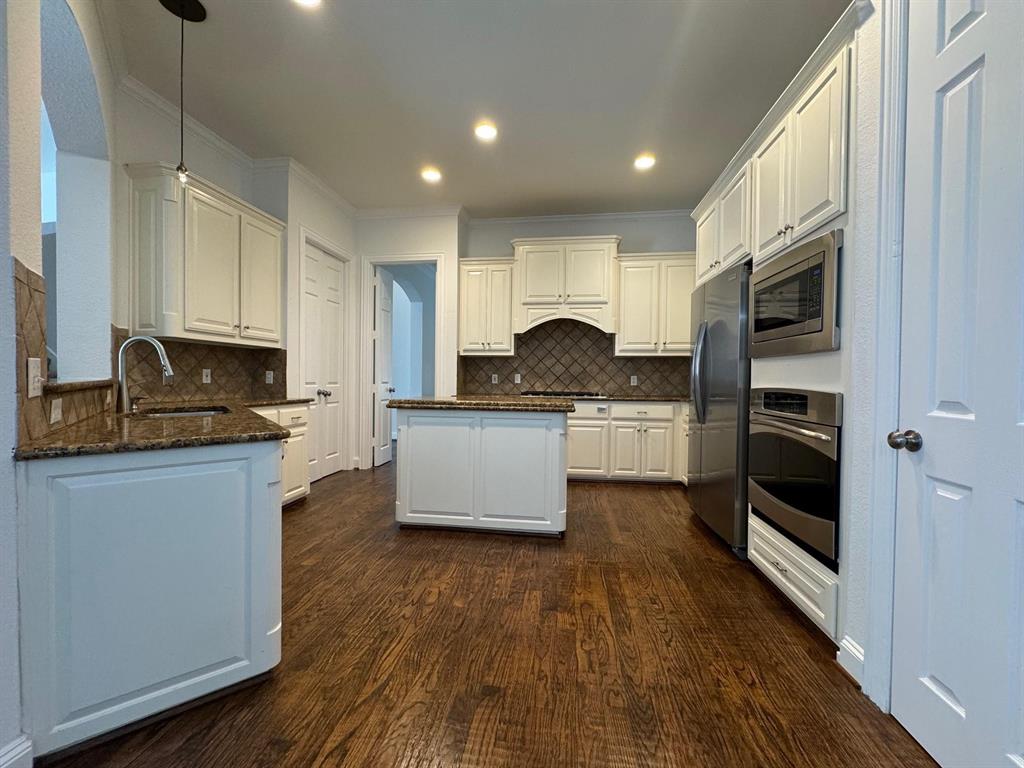 3780 Navarro Way Property Photo 3