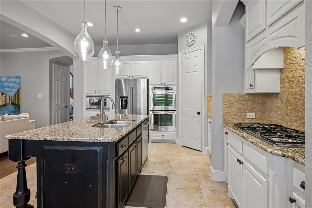 8305 Turtleback Court Property Photo 17