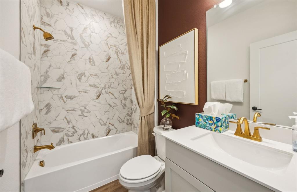 1717 Briarcrest Drive Property Photo 12