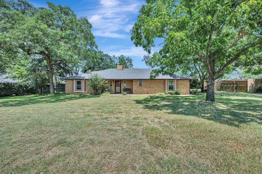 408 Chimney Hill Circle Property Photo 1