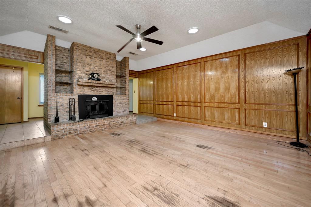 408 Chimney Hill Circle Property Photo 12