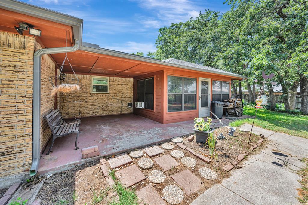 408 Chimney Hill Circle Property Photo 34