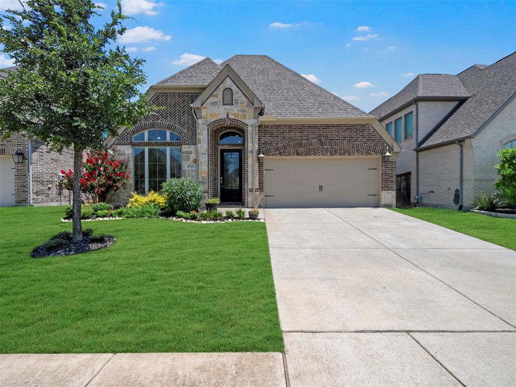 8712 Navidad Falls Drive Property Photo 3