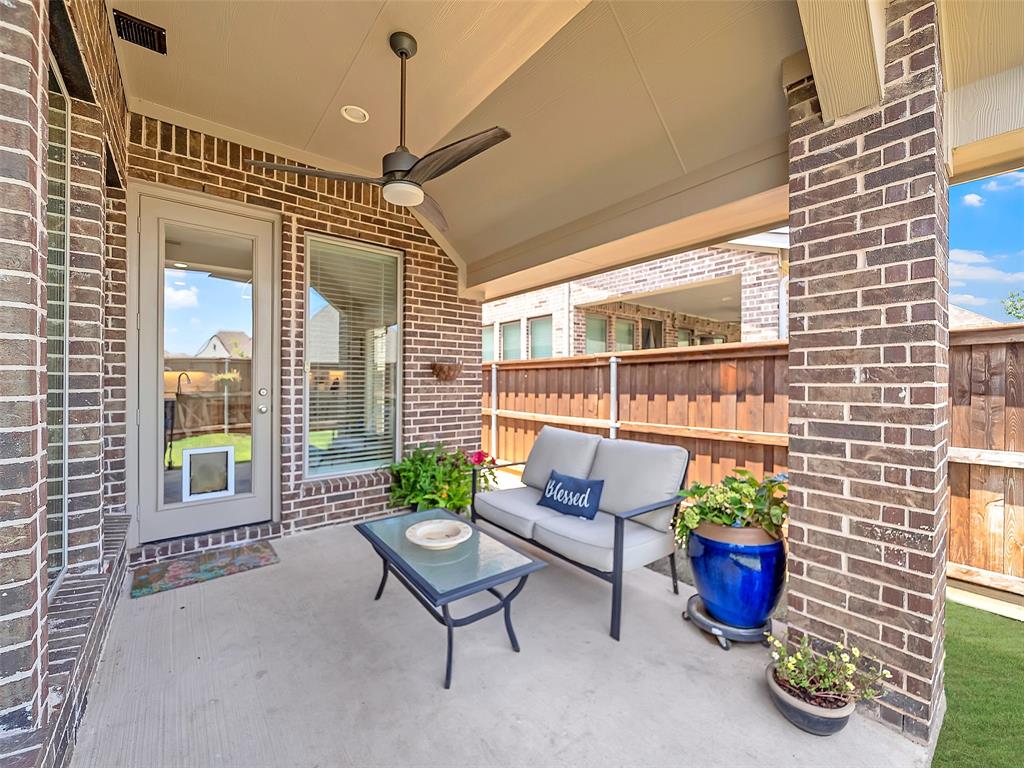 8712 Navidad Falls Drive Property Photo 35