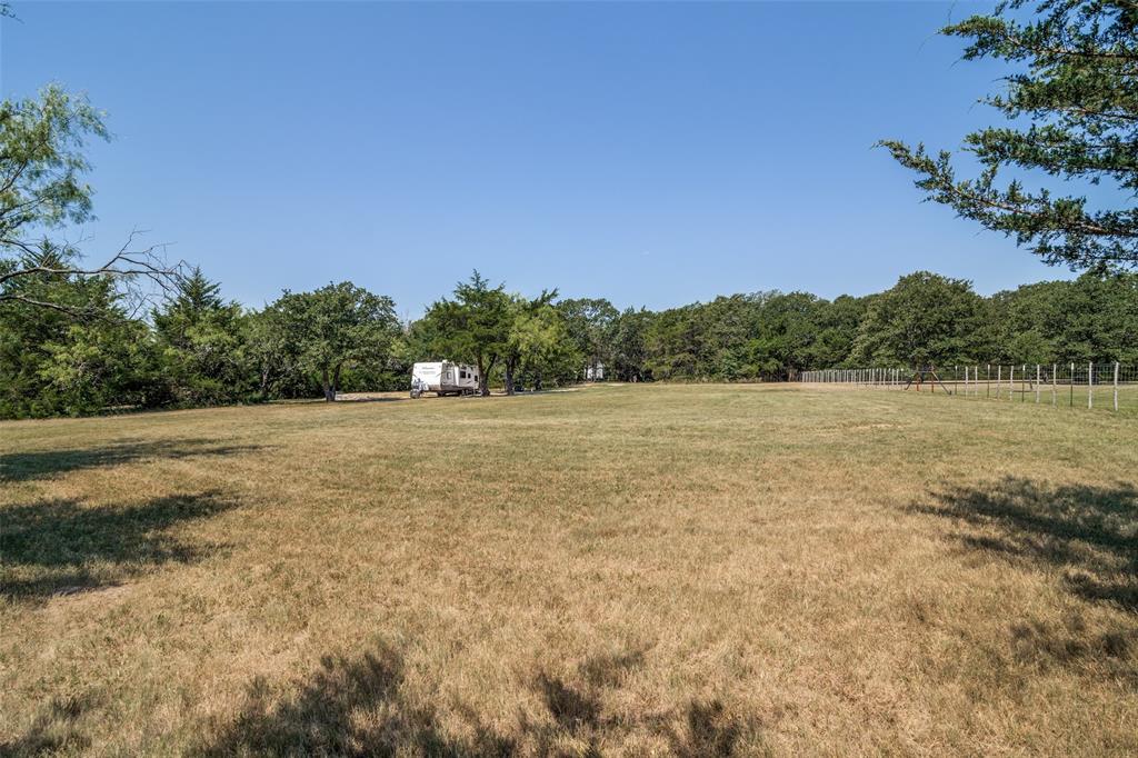 5915 County Road 2516 Property Photo 7
