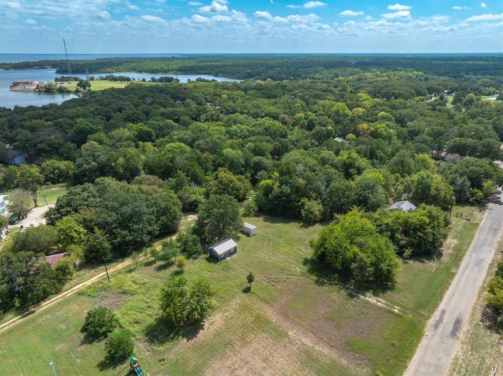 4400 County Road 3706 Road Property Photo 2