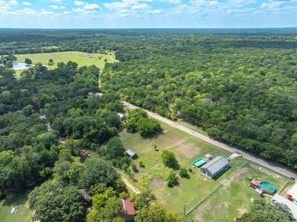 4400 County Road 3706 Road Property Photo 10