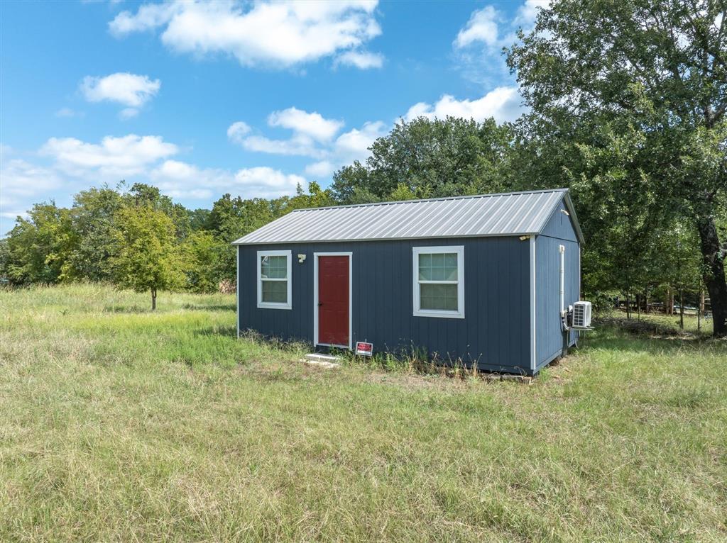4400 County Road 3706 Road Property Photo 14