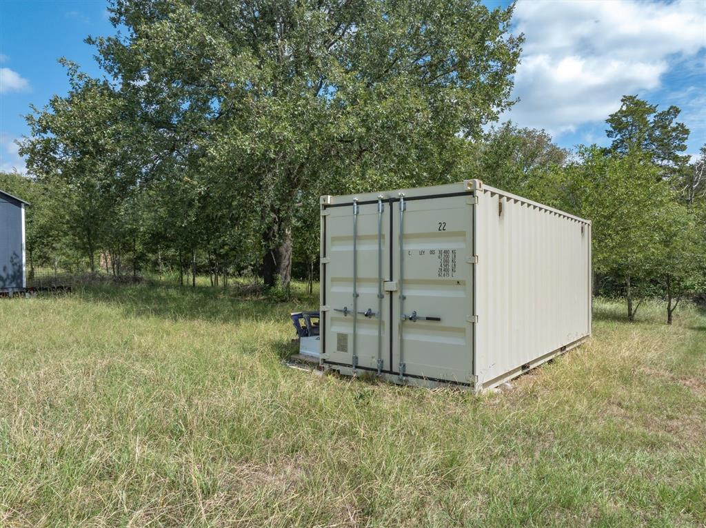 4400 County Road 3706 Road Property Photo 15