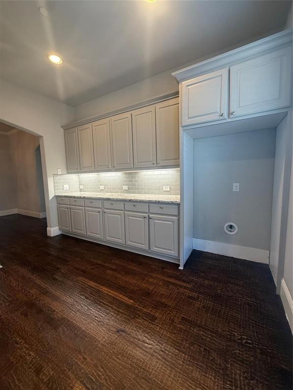 4229 Colton Drive Property Photo 11