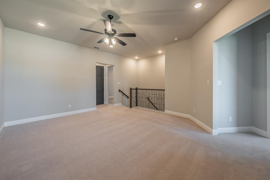 305 Sunset Lane 103 Property Photo 25