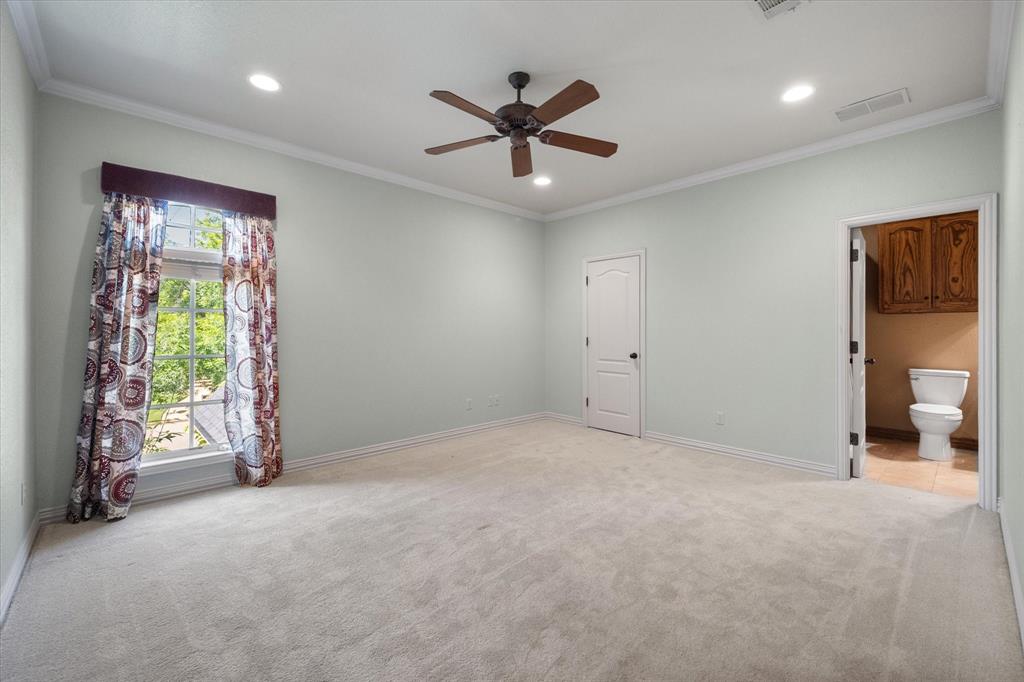 1019 Walnut Falls Circle Property Photo 32