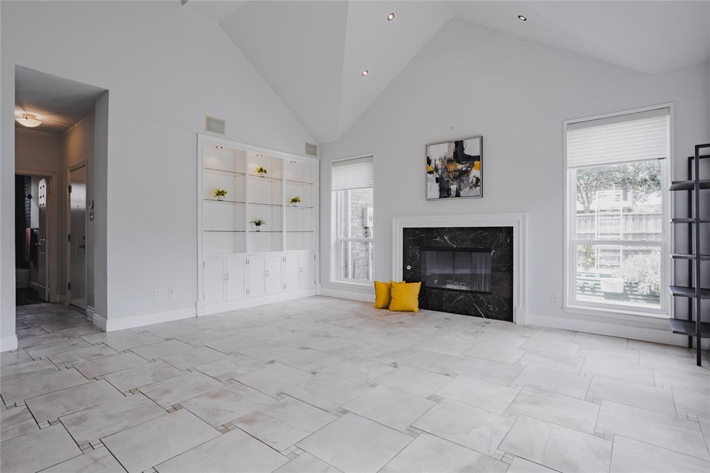 3915 Compton Drive Property Photo 19