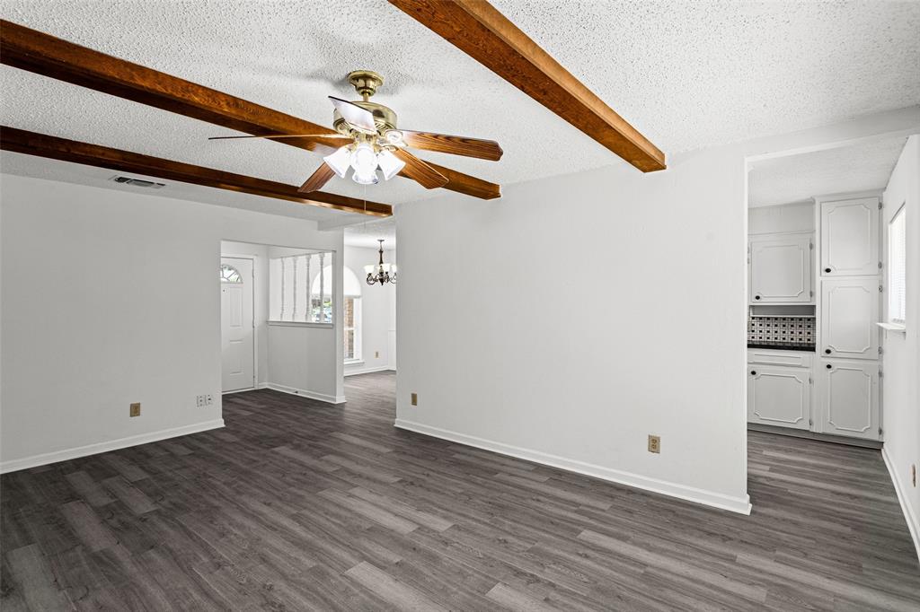 529 Georgetown Drive Property Photo 5
