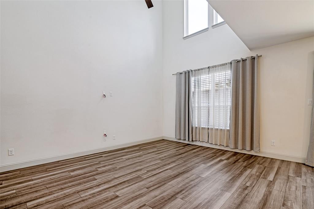 1006 Emil Place Property Photo 6