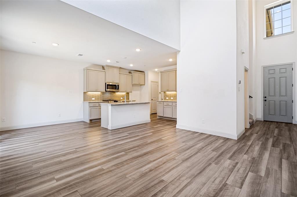 1006 Emil Place Property Photo 7
