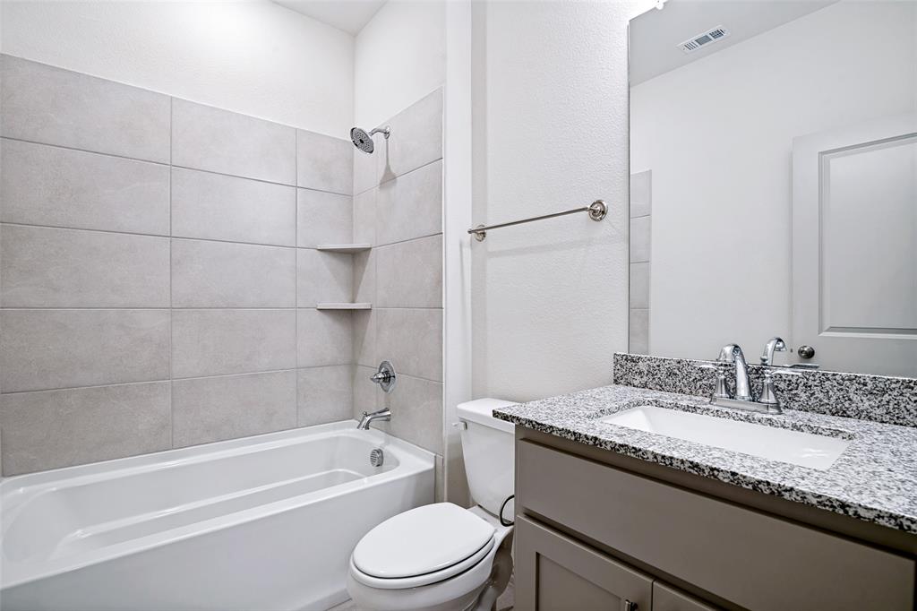 1006 Emil Place Property Photo 18