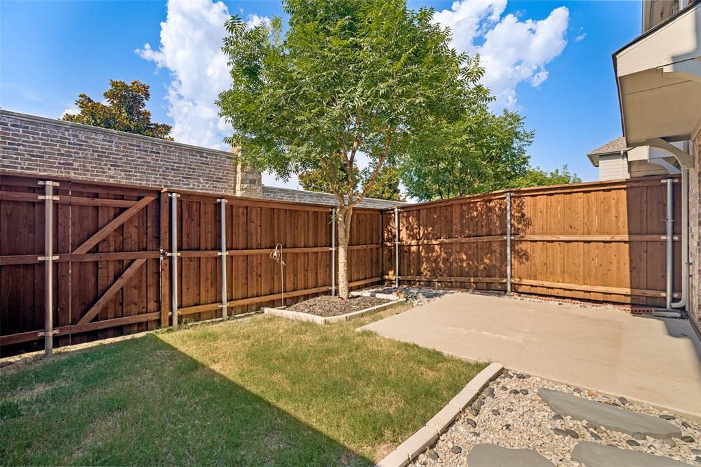 1006 Emil Place Property Photo 19