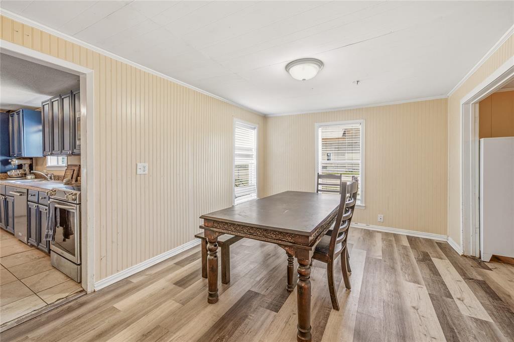 416 East Road Property Photo 9