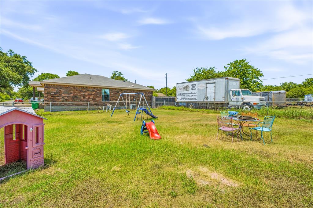416 East Road Property Photo 20