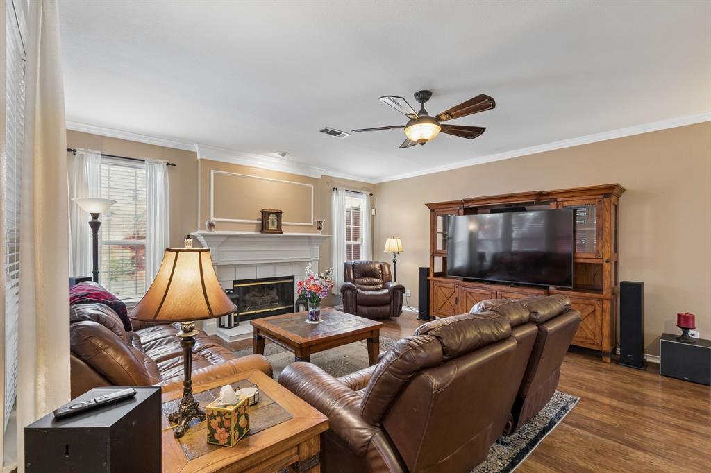 7212 Sage Meadow Way Property Photo 4