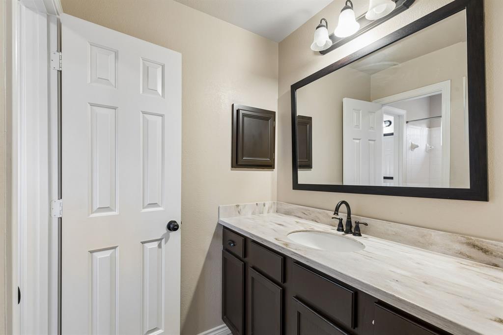 7212 Sage Meadow Way Property Photo 28