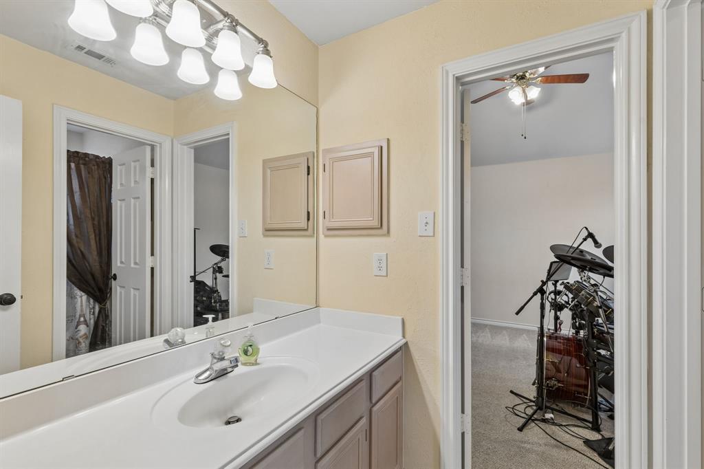 7212 Sage Meadow Way Property Photo 32