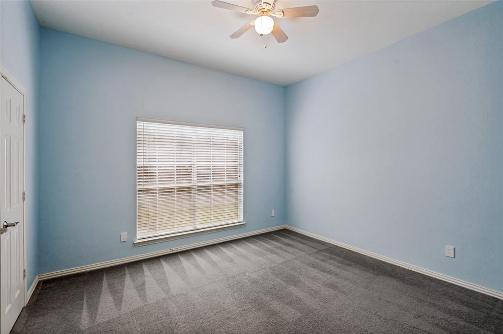 6040 Fieldstone Drive Property Photo 15