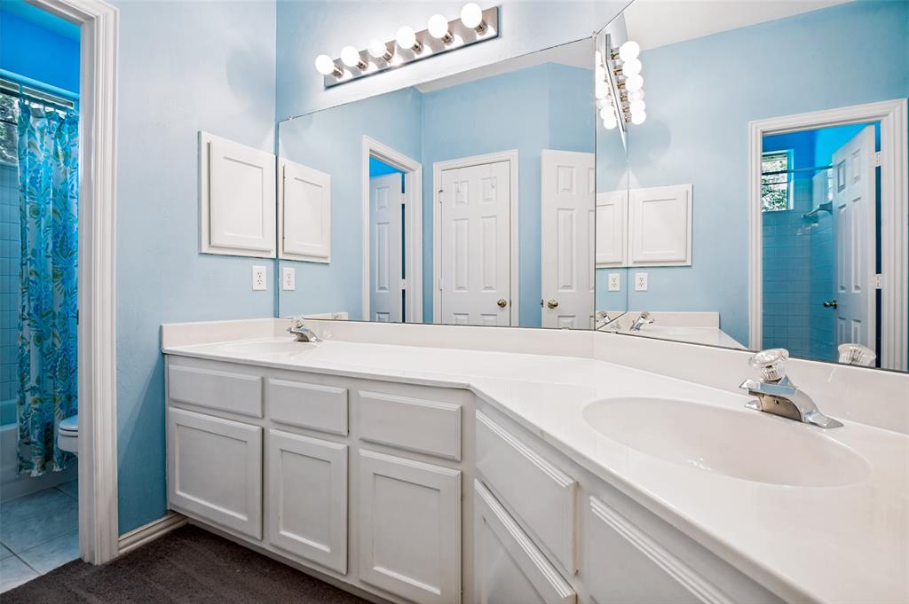 6040 Fieldstone Drive Property Photo 23