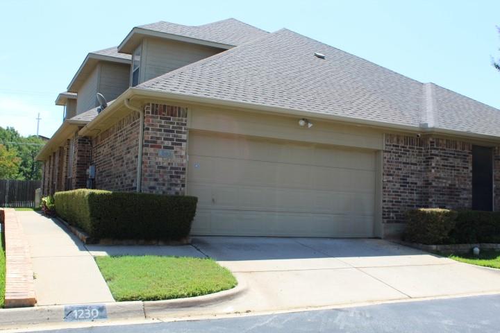 1230 Woodland Park Drive Property Photo 1