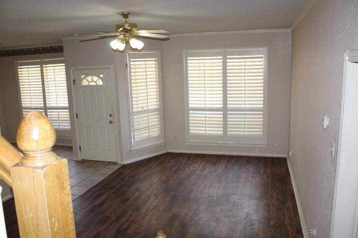 1230 Woodland Park Drive Property Photo 4