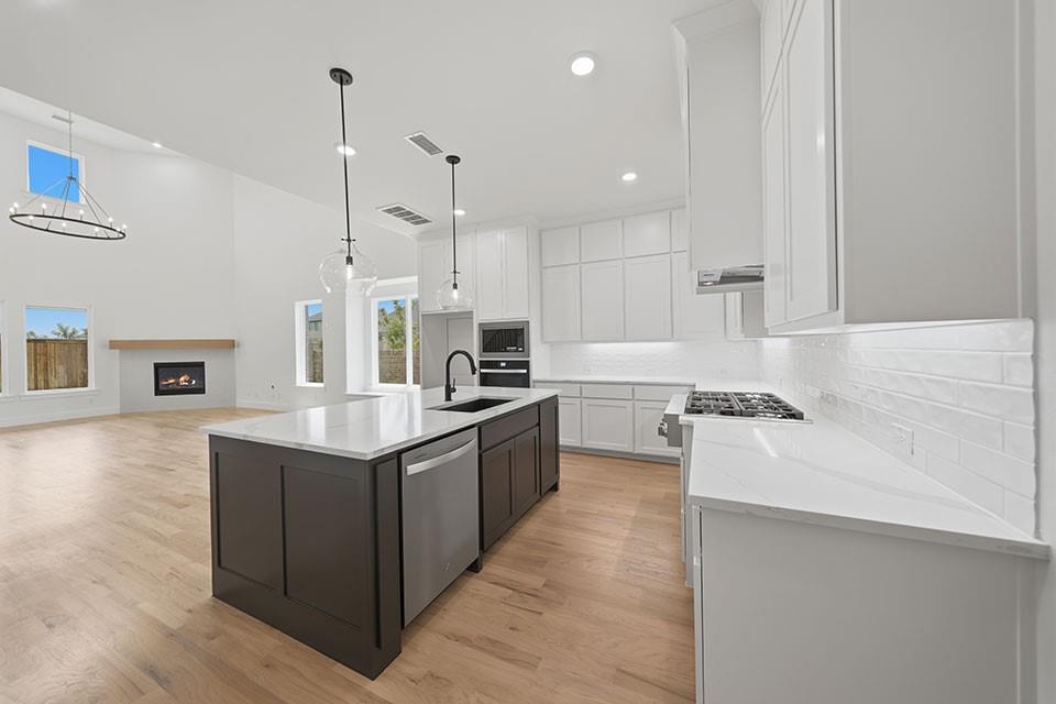 16406 Pelican Hill Lane Property Photo 10