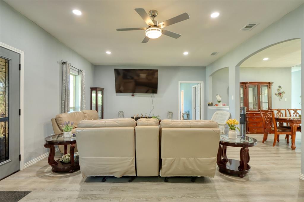 7196 Fm 1129 Property Photo 28