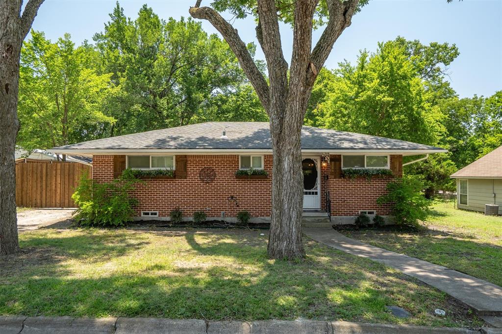 210 Hill Street Property Photo 1