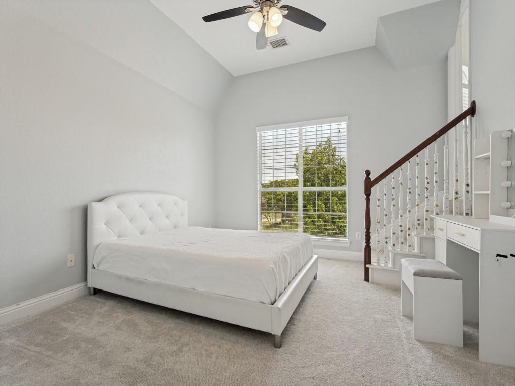 729 Driftwood Drive Property Photo 15