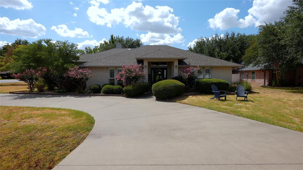 5614 Wedgefield Road Property Photo 1