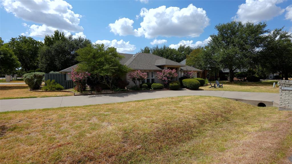 5614 Wedgefield Road Property Photo 3