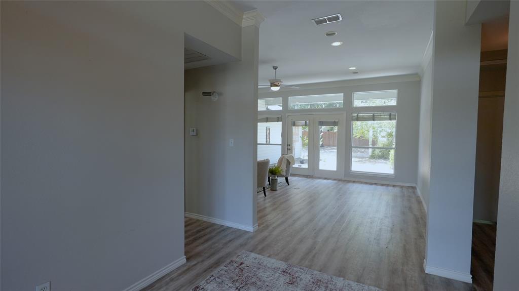 5614 Wedgefield Road Property Photo 5